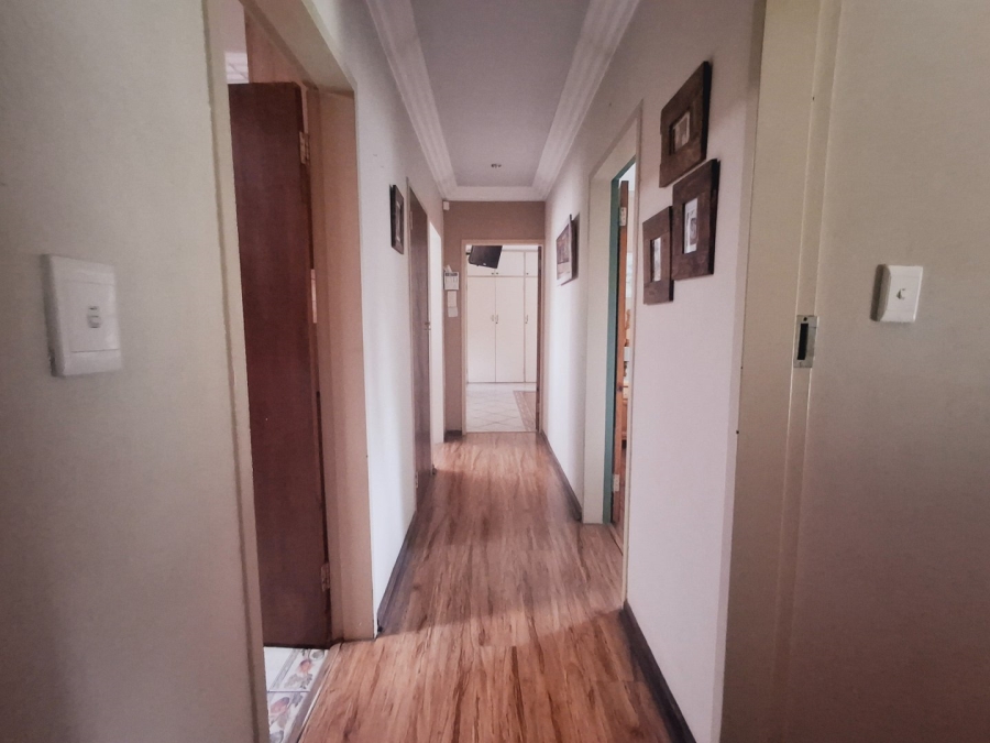 4 Bedroom Property for Sale in Vaalpark Free State